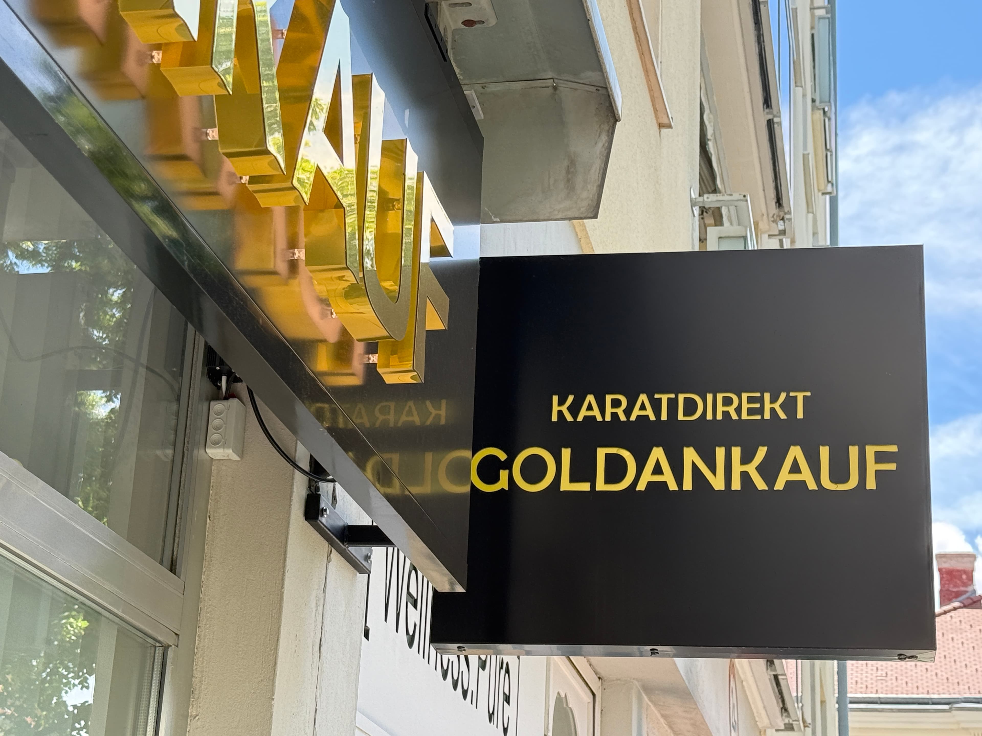 Karat Direkt – Geschäftsschild am Erzherzog Rainer-Ring 22 in Baden